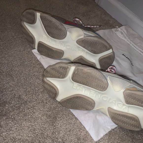 Balenciaga triple s - Picture 5 of 6